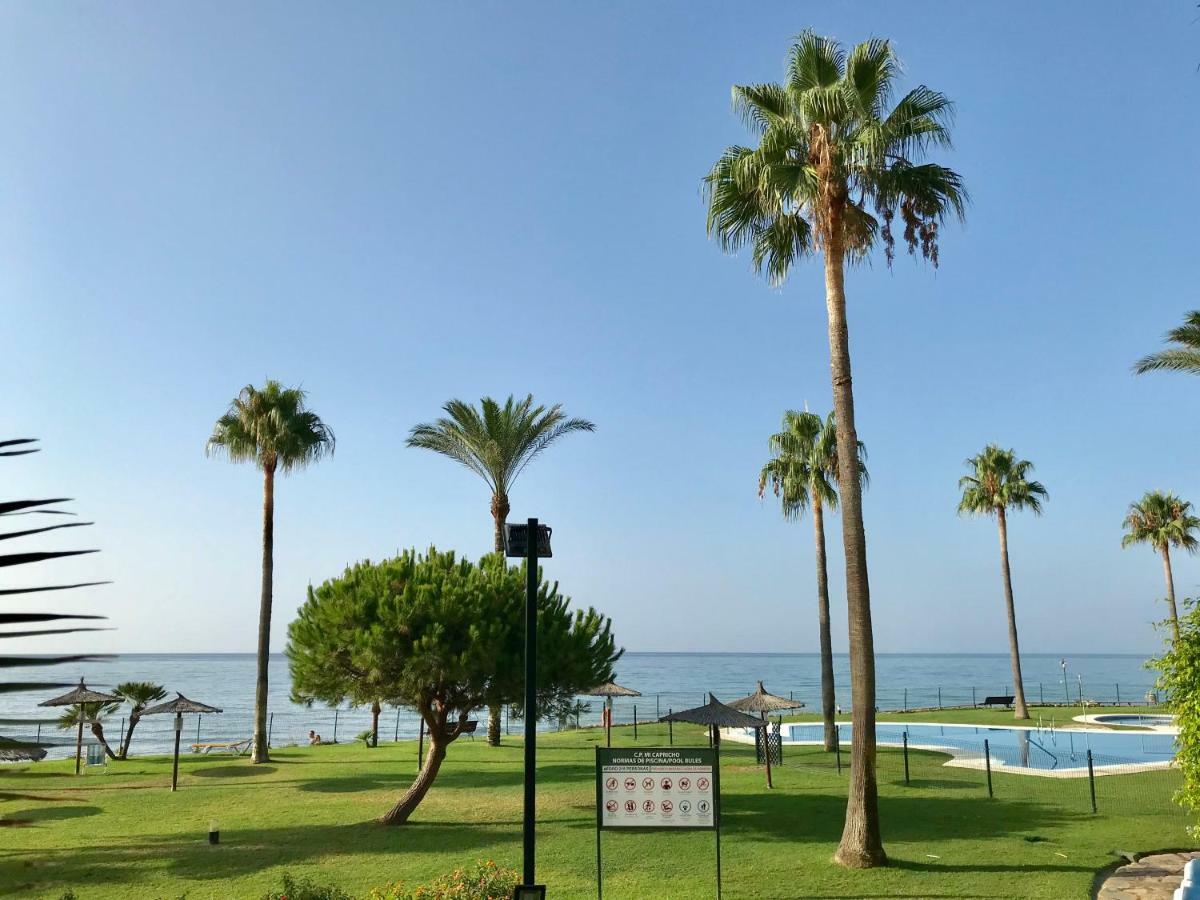 Mi Capricho, Beachfront, Grownfloor, Private Garden & Terrace Sitio de Calahonda Extérieur photo